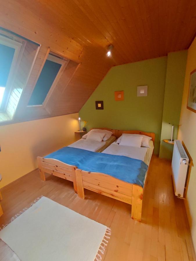 Benaja Swiss Nyaralohaz Villa Keszthely Exterior photo