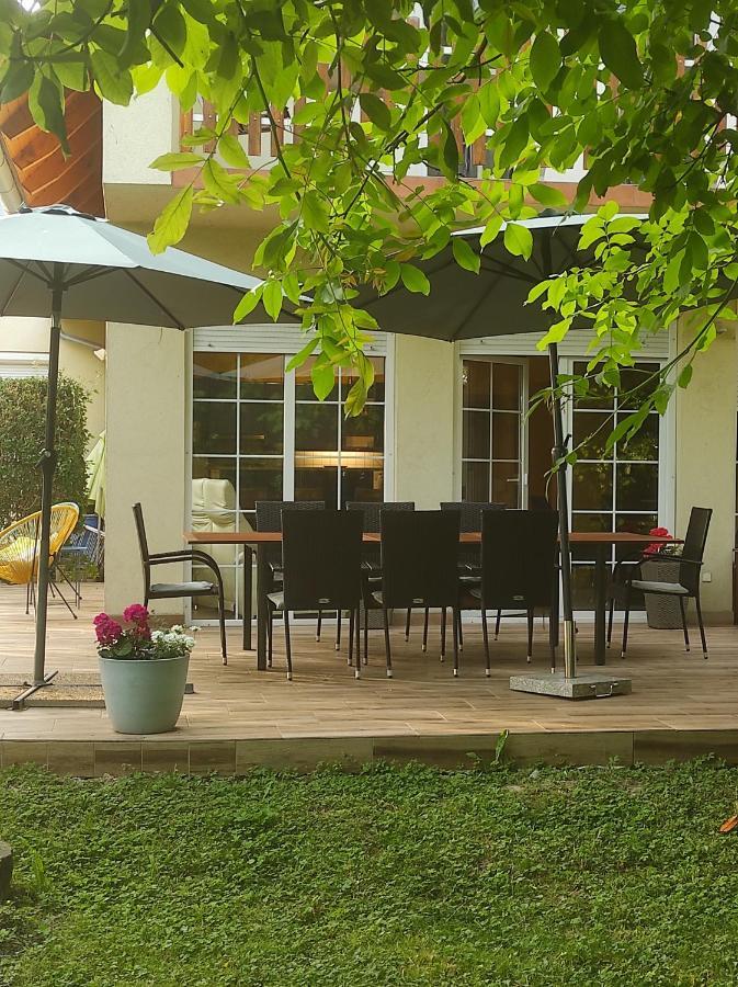 Benaja Swiss Nyaralohaz Villa Keszthely Exterior photo